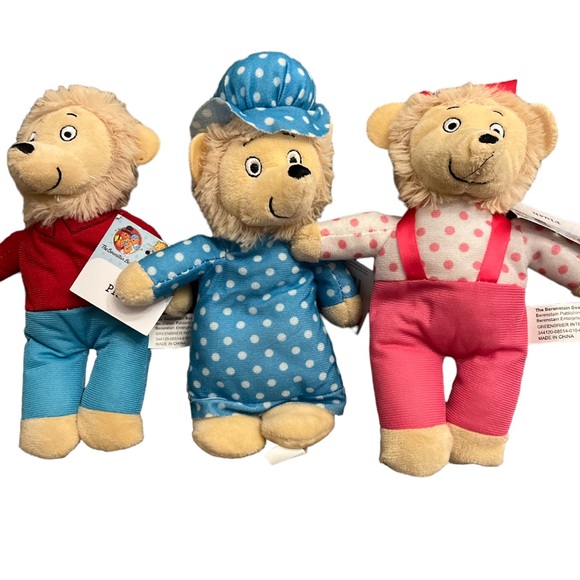 PBS Kids The Berenstain Bears Stuffed Plush Bears 2021  With Tag Set Of 3 - Picture 1 of 1